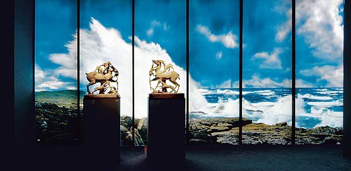 Villen am Meer - Skulpturen aus dem Haus der Hirsche